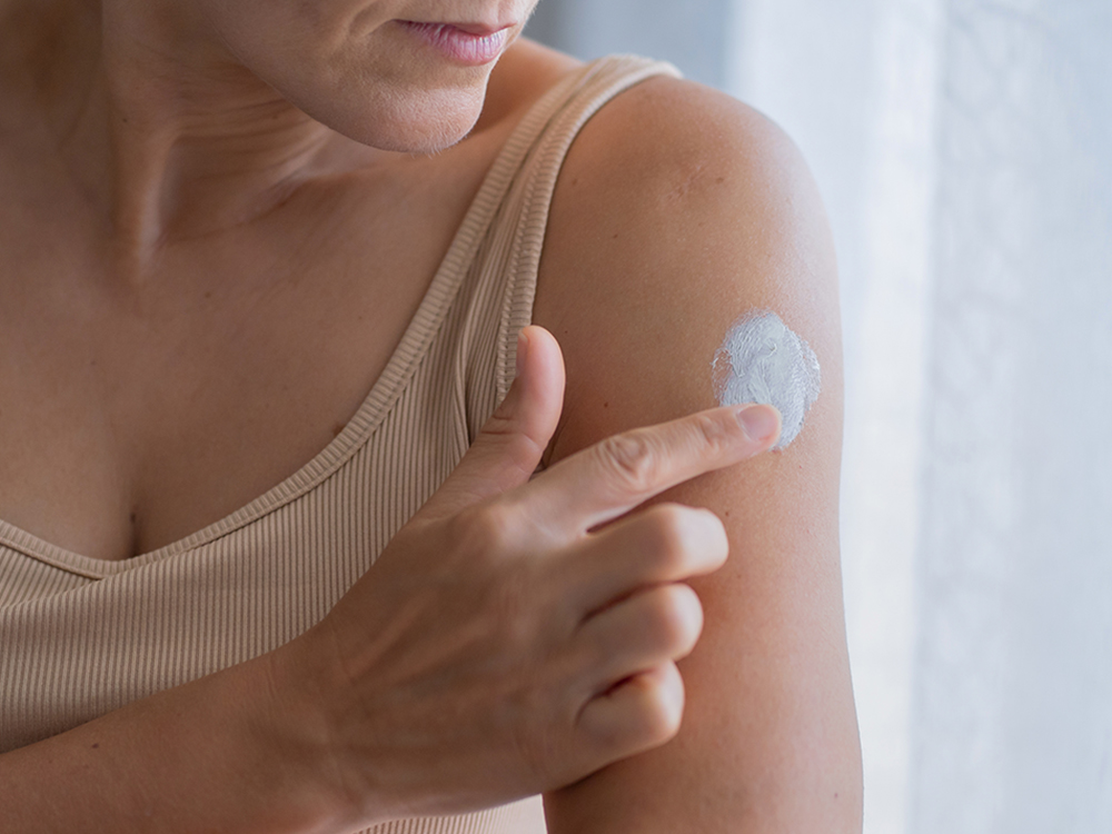 wechseljahre-verstehen.de | Hero Image: Haut & Haarprobleme