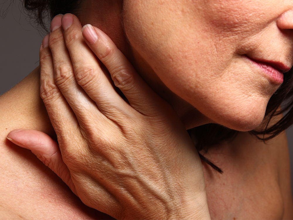 wechseljahre-verstehen.de | Hero Image: Muskel & Gelenkbeschwerden